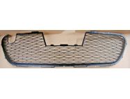 Grille centrale Pare chocs AV Linea R